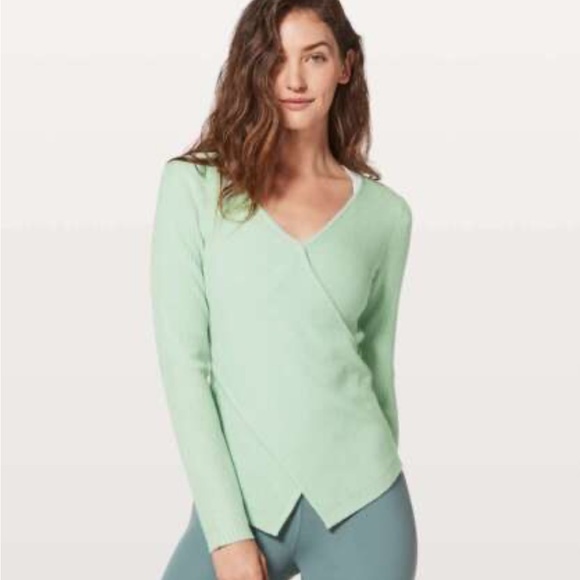 Lululemon Wrap It Back Sweater - Picture 1 of 7